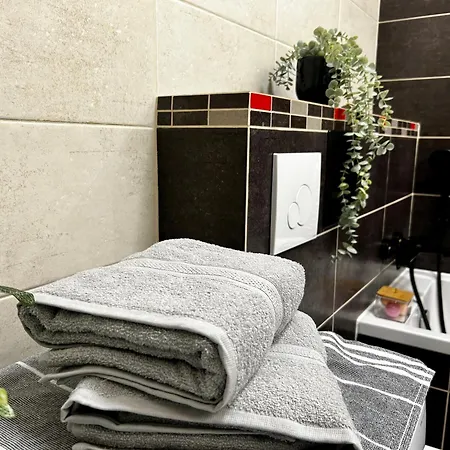 Apartament Island Modern Box