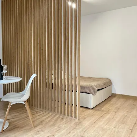 דירה Island Modern Box